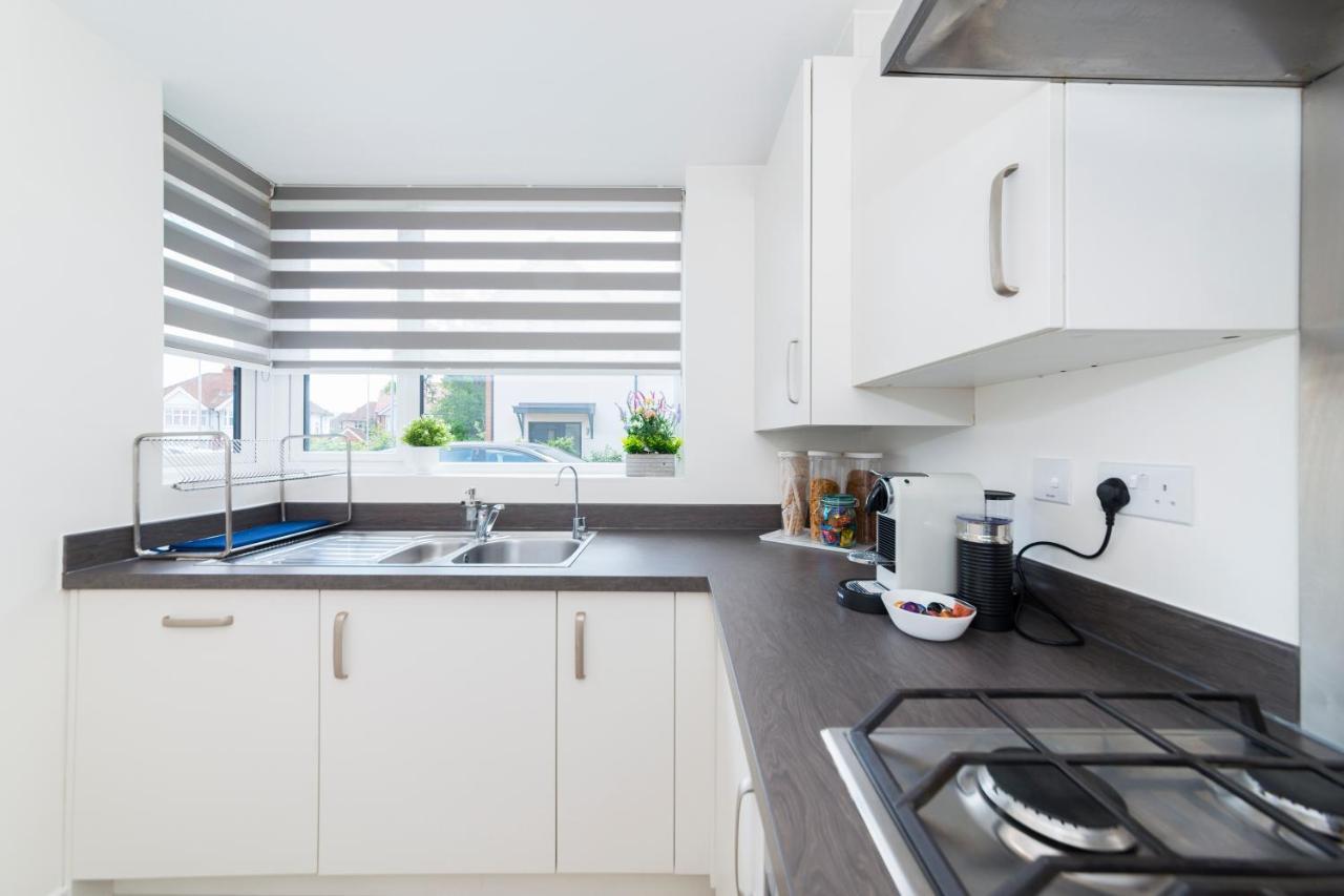 Greenfield Modern 3Br Home - Southcote Lane , Reading Eksteriør bilde